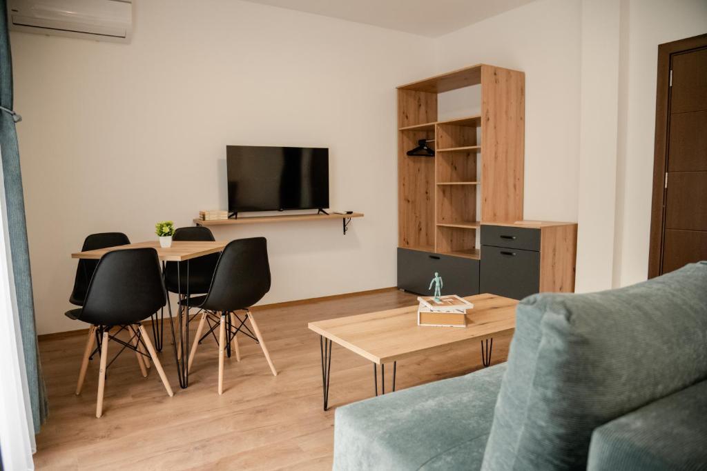 TV a/nebo společenská místnost v ubytování Villa Petra