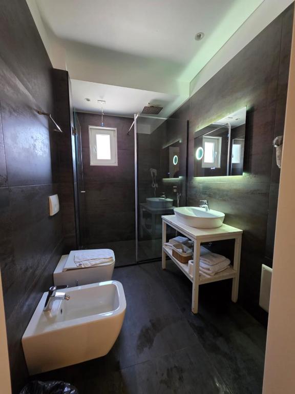 Koupelna v ubytování Orik Hotel & Spa