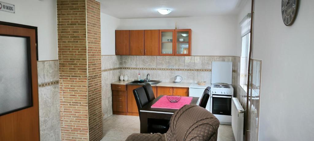 Apartments Dedeic - 1