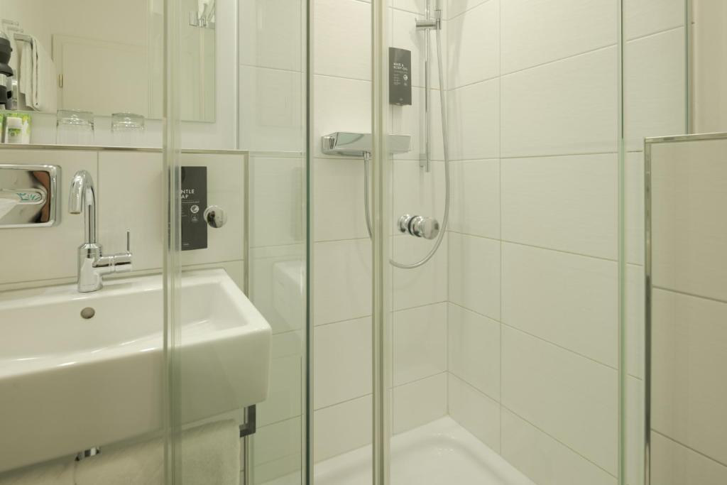 Turm Hotel - Resim 33