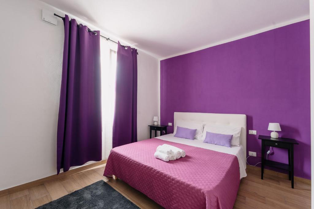 Postel nebo postele na pokoji v ubytování Franciacorta Rooms 1