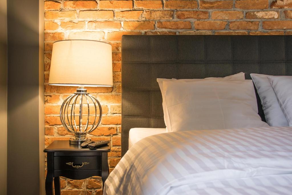 Uniejów Apartments - 18