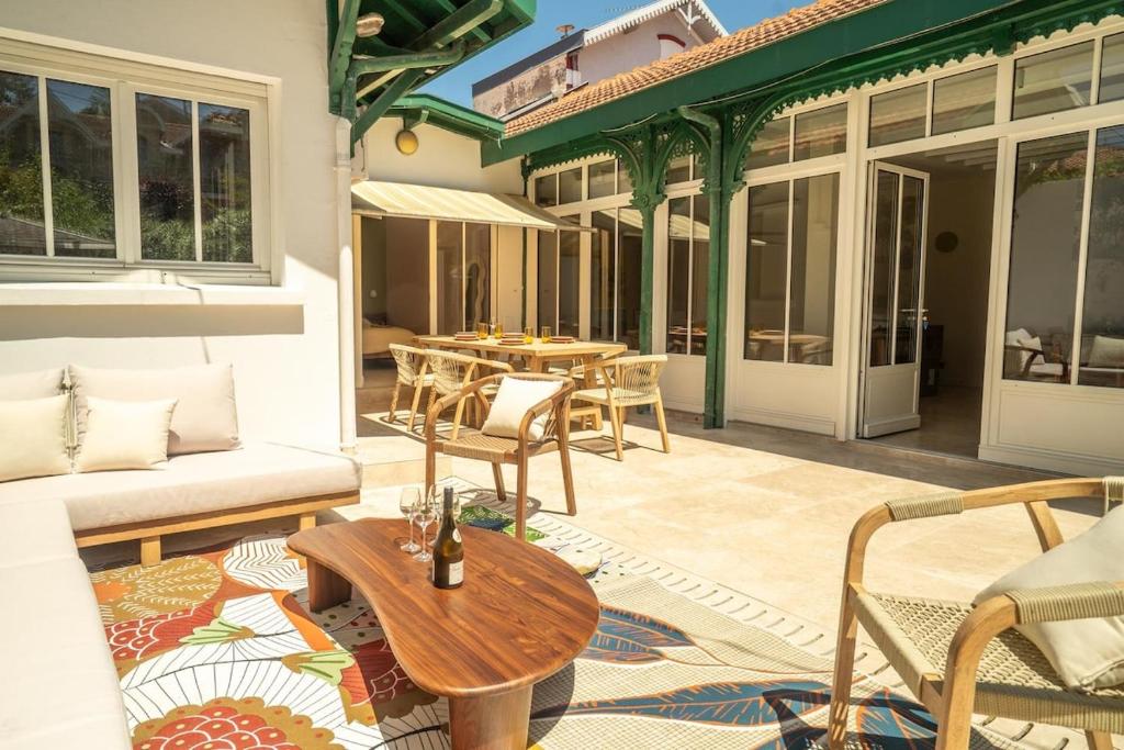 Khu vực ghế ngồi tại Design, coeur d'Arcachon et plage à pied