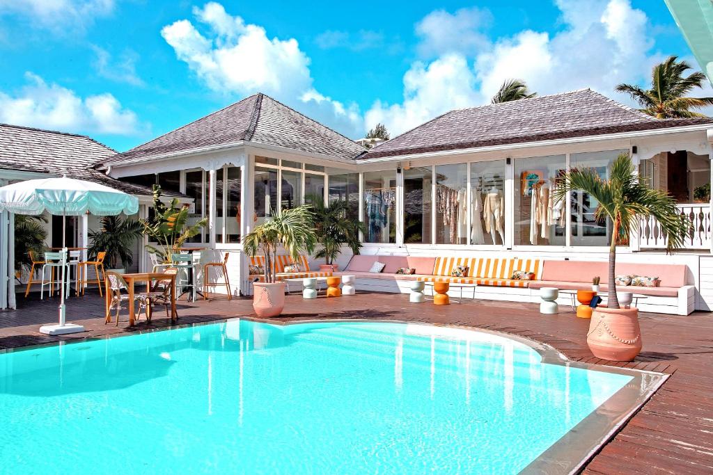 Bazén v ubytování Hotel La Plantation nebo v jeho okolí