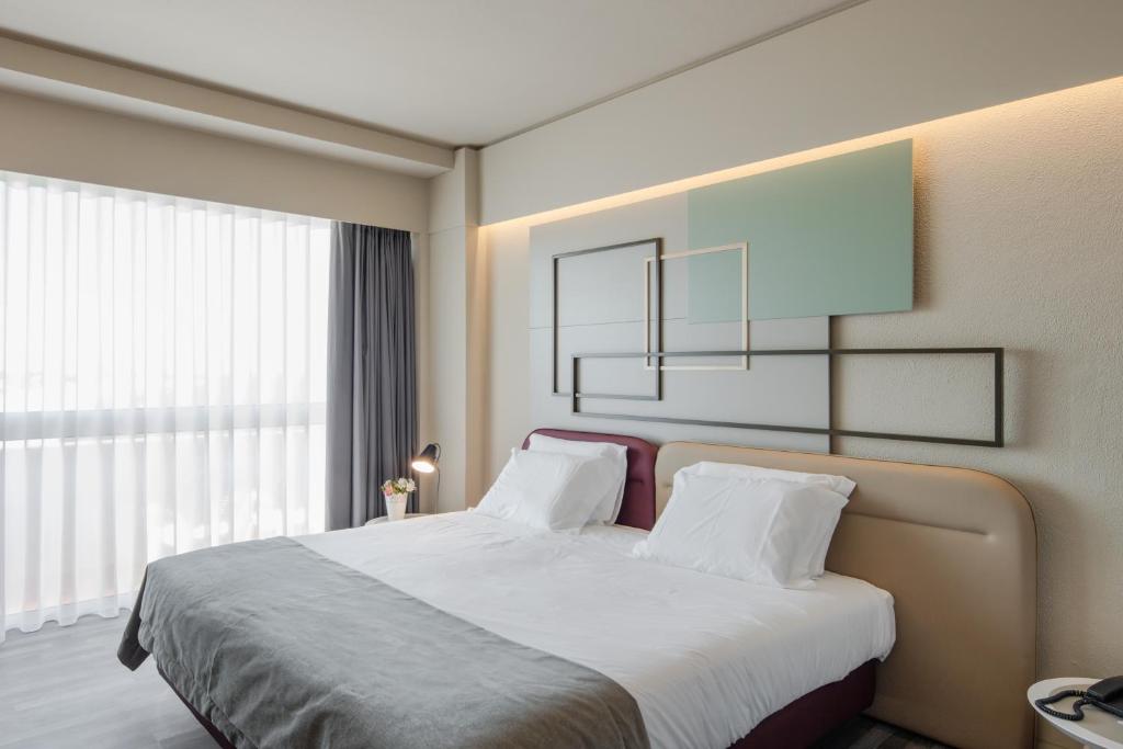 Axis Ofir Beach Resort Hotel - 11