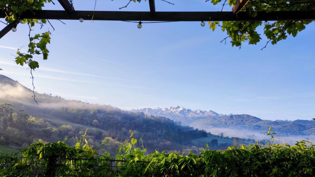 La Casina de Labra - Two-Bedroom House