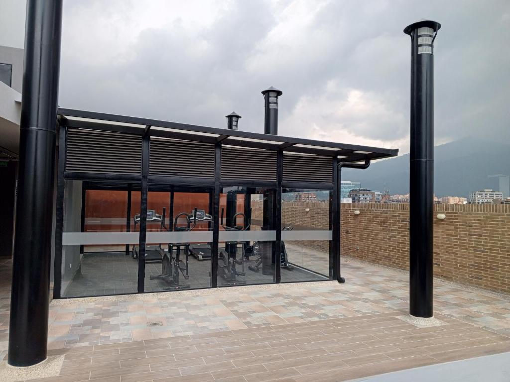 Μπαλκόνι ή βεράντα στο Soul Santa Bárbara, Top location, Caminando al Centro Comercial Unicentro, Suite de 20mts2, Cómoda cama Queen Size, Netflix y Wifi de fibra óptica con Coworking y Gym en el edificio