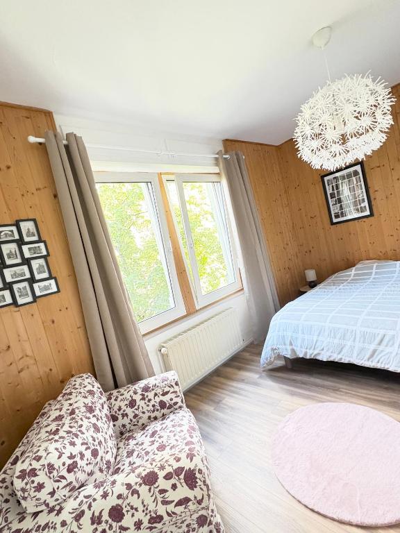 Chez Diane , appartement complet , parking gratuit devant l'immeuble – photo 11
