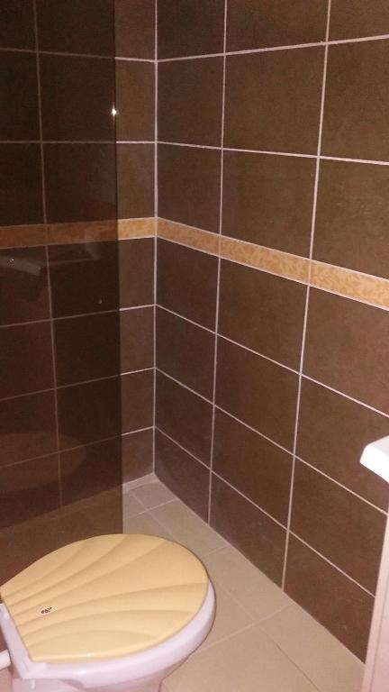 Koupelna v ubytování LiMa Apartman Ház