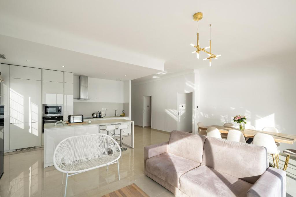 Hôtel Le Roquebrune - Suite With Sea View