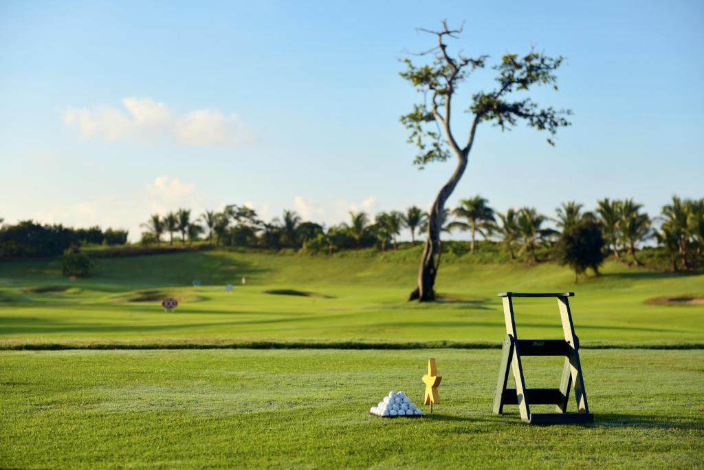 Golf v rezortu nebo okolí