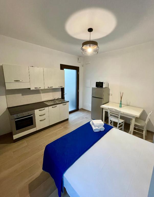 Kuchyň nebo kuchyňský kout v ubytování Sant Isidoro Apartments