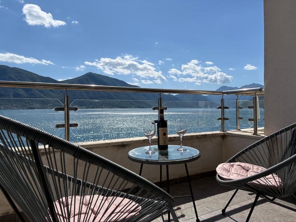 Waterfront Apartments - 15