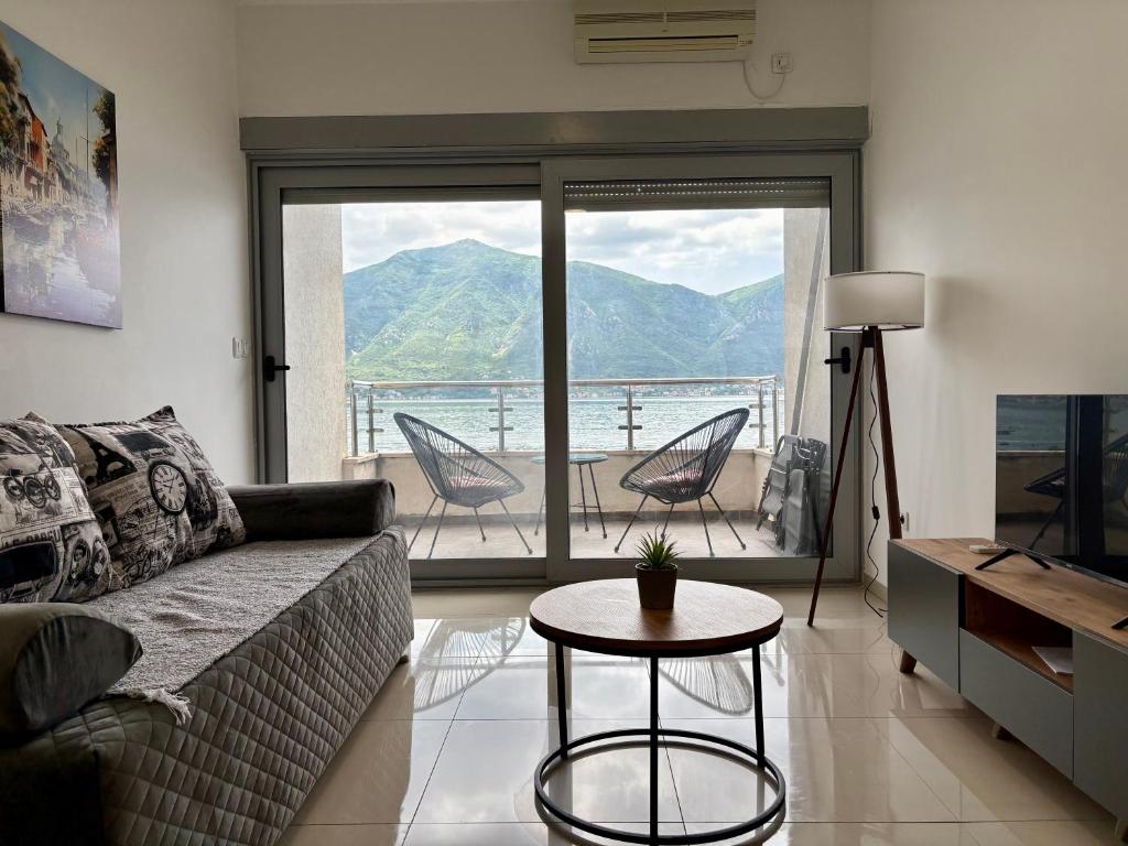 Waterfront Apartments - 17