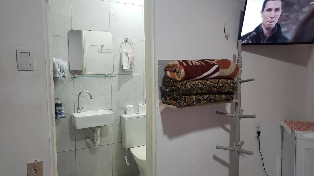 Koupelna v ubytování Pousada e Hostel Sol e Mar