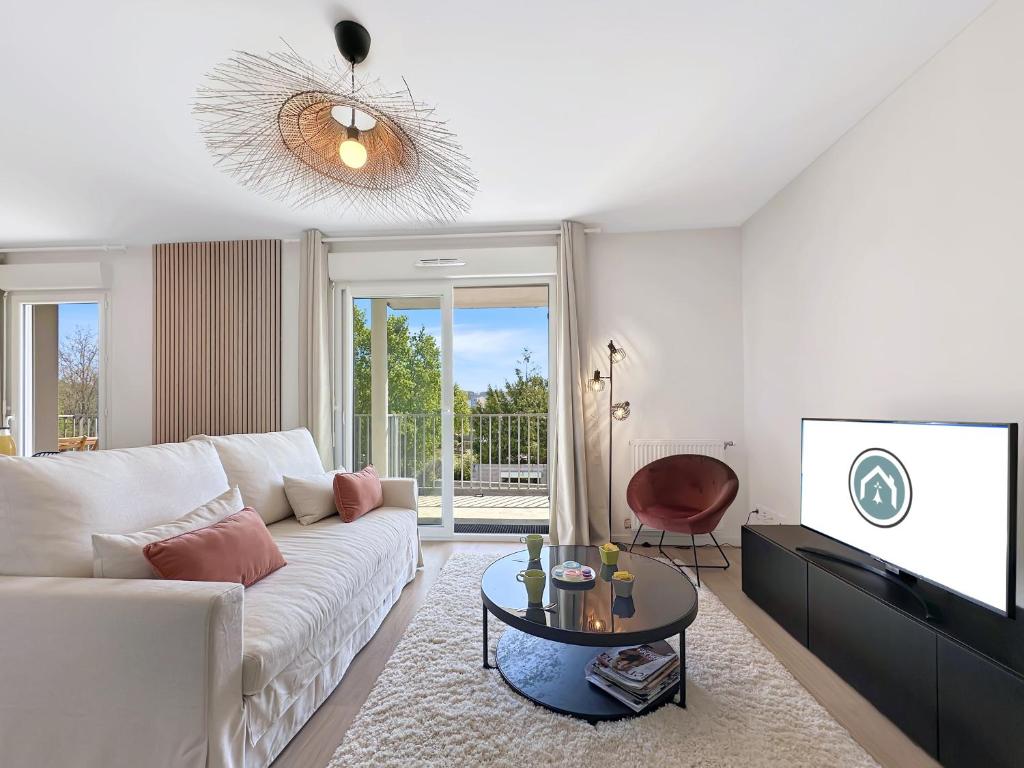 Photo de la galerie de l'établissement Beau T2 recent, terrasse parking 4 pers, à Brest