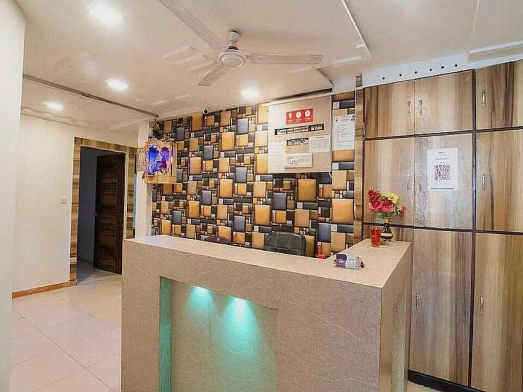 Fotografie z fotogalerie ubytování Hotel O Swell v destinaci Ahmadábád