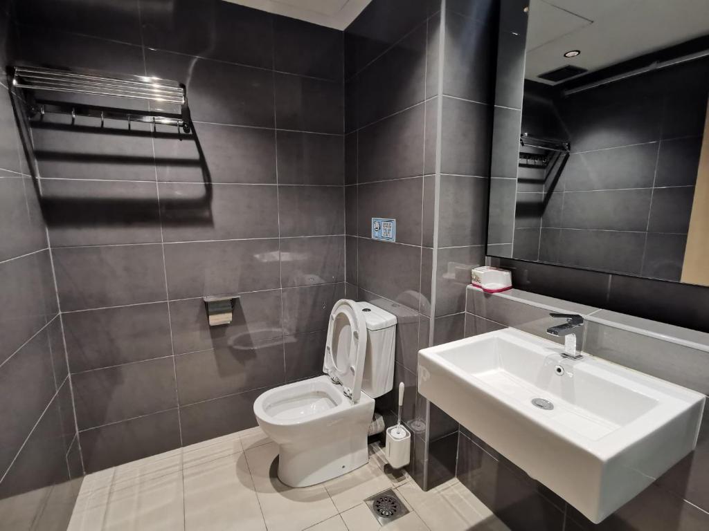 SwissBelResidence Studio With King Bed - Estúdio Com Vista Mar