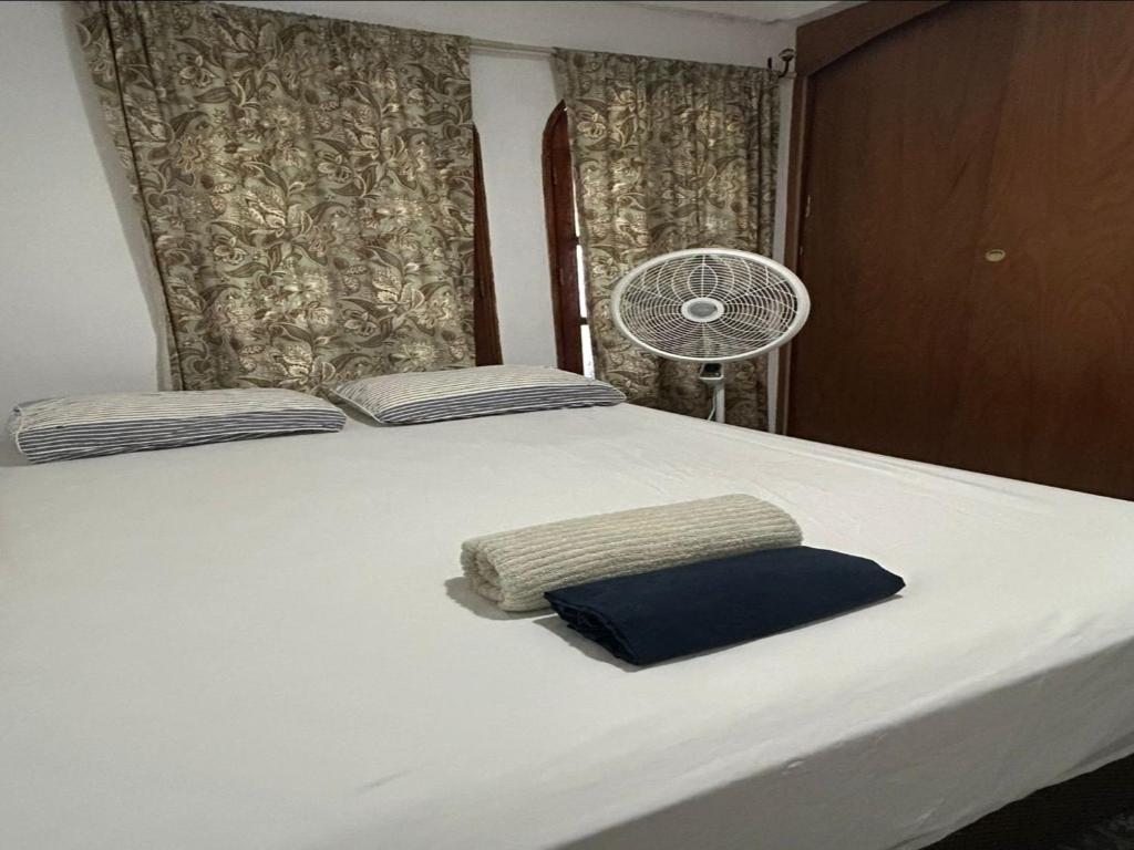 Casa Robles - Stay Near MGA Airport - Daire - Zemin Kat