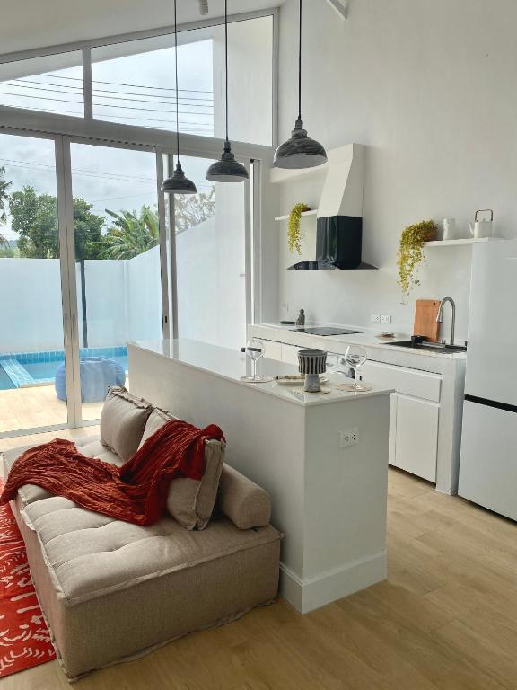 Beautiful view of Minimalist Penthouse Hideaway Ideas