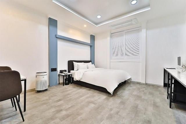 Gallery image of Gwangju Hanam Hotel STAY35 in Soch'on-ni