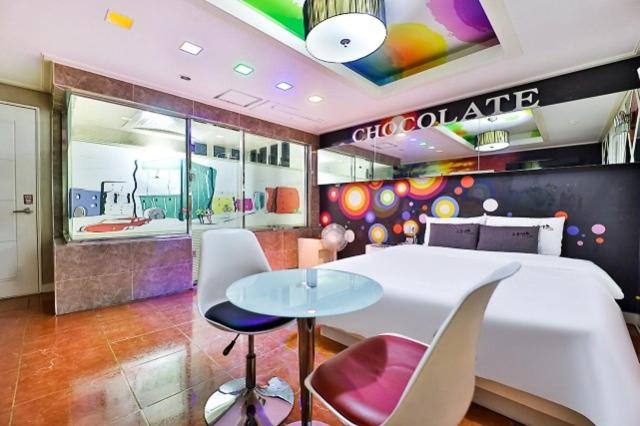 Gallery image of Changwon Masan Chocolate in Changwon