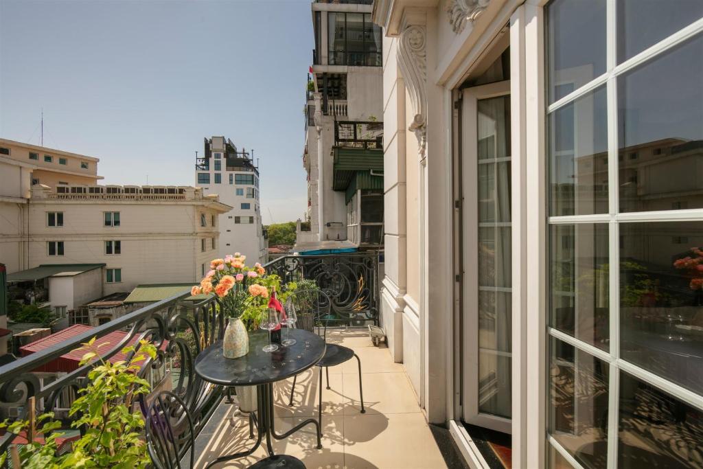 Sunline Central Hotel - 18