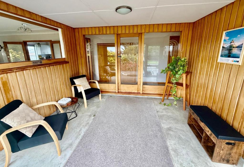 Fotografie z fotogalerie ubytování Comfort & Warmth at Stag Lodge Near Queens Park v destinaci Invercargill