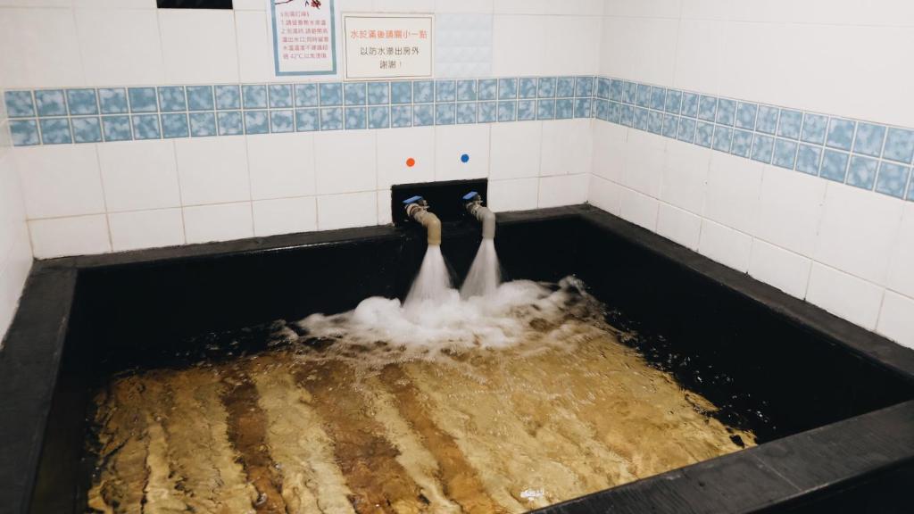 Fotografie z fotogalerie ubytování Youai Jiaoxi Hot Spring Hotel v destinaci Ťiao-si