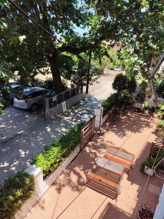Zahrada ubytování Apartments Papadioti