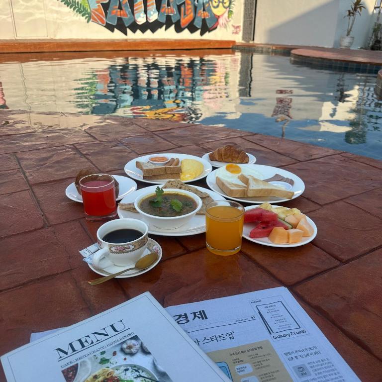 Journeyhub Pattaya Central - Resim 5