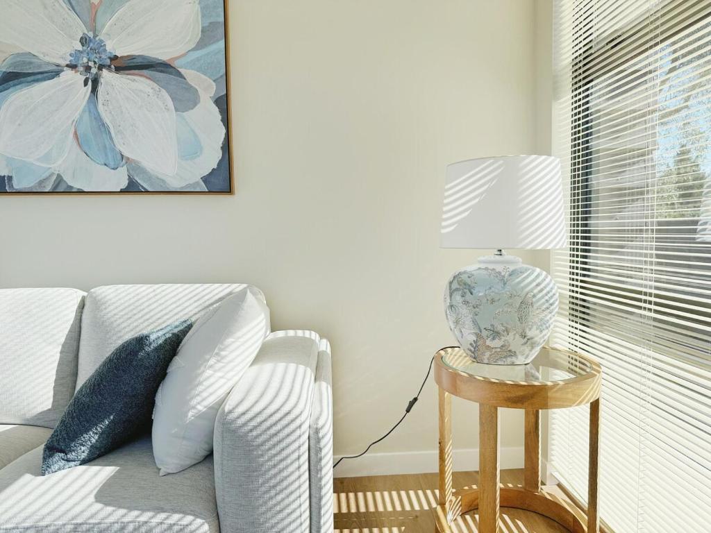 Brand-New Luxury 5 bedroom house in Epsom