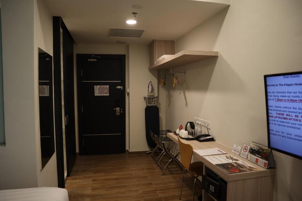 TV a/nebo společenská místnost v ubytování The Klagan Hotel