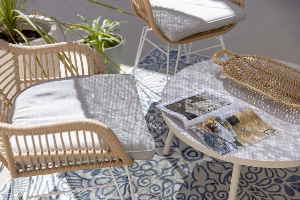 Nápoje v ubytování Montroig 5 hotel boutique