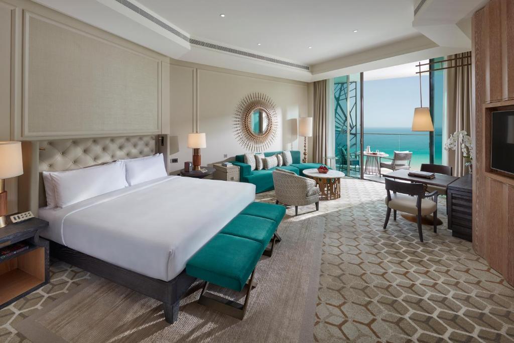 Deluxe Room Sea View