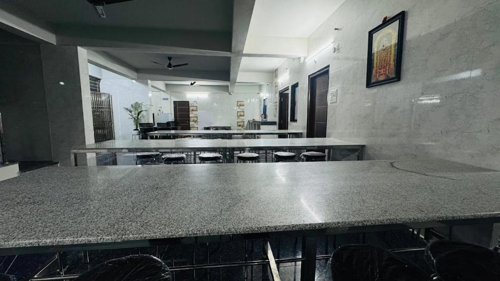 Photo de la galerie de l'établissement Devashrey Hostel - Zeus, à Hyderabad