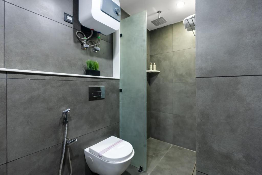 Koupelna v ubytování BedChambers Luxurious Serviced Apartment in Gurgaon