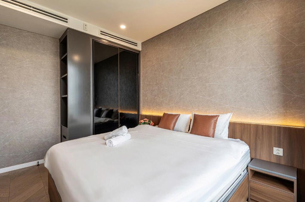 Da/per Riverside LUMIERE RIVERSIDE LUXURY APARTMENT 5STar, Ho Chi Minh (prezzi ...