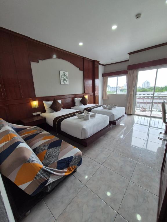 New Forest Patong - Resim 18