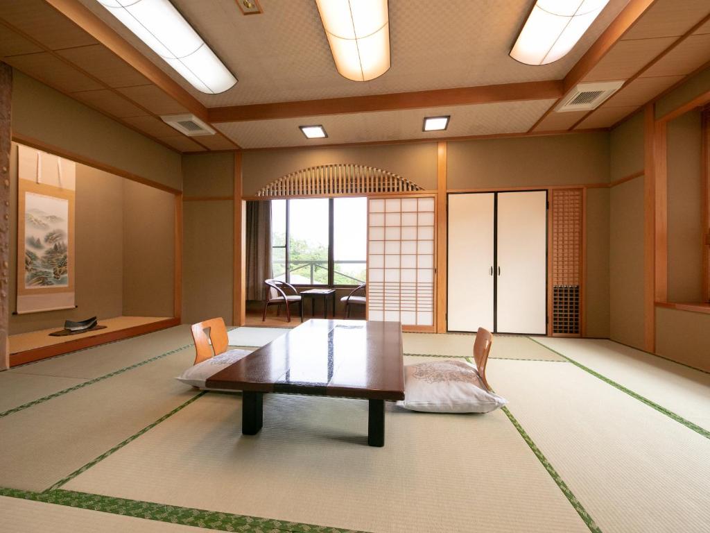 Ryotei Jyusouya - Chambre Quadruple De Style Japonais