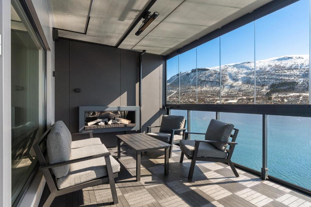Curated visual reference: Premium Penthouse Sea Mountain View Apartments Tromsø Bijgewerkte Photo Inspiration