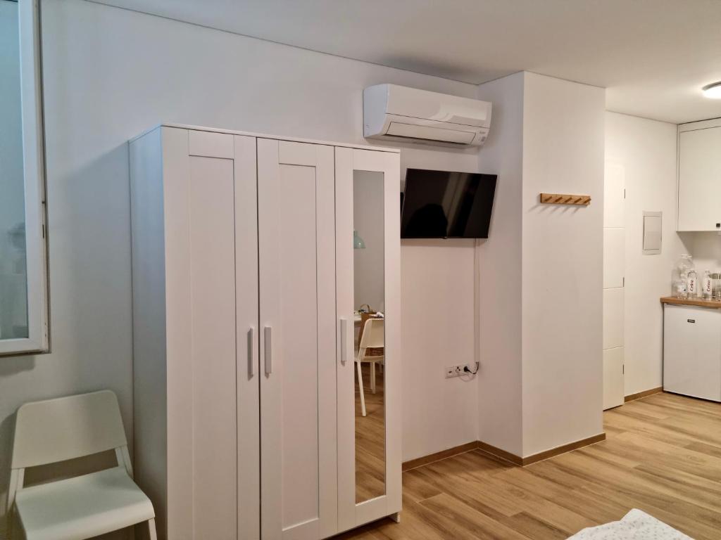 Kuchyňa alebo kuchynka v ubytovaní Studio Apartment Zara