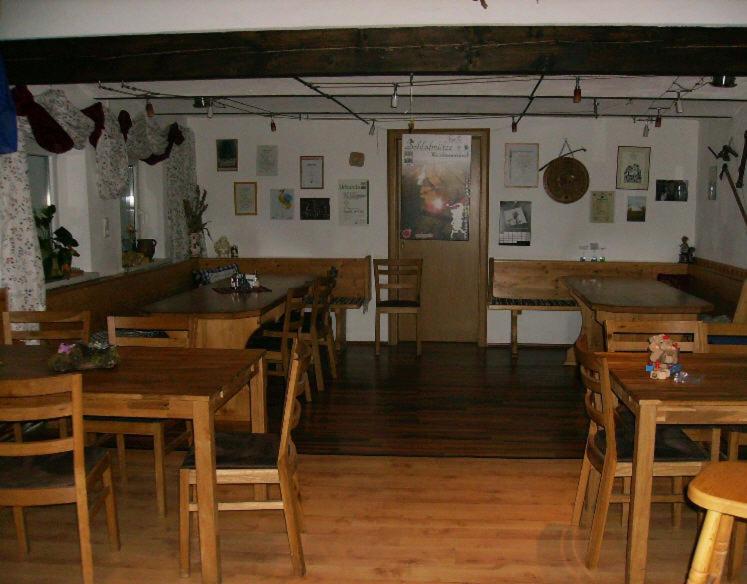 Restaurace v ubytování Weingut zur Schlafmütze