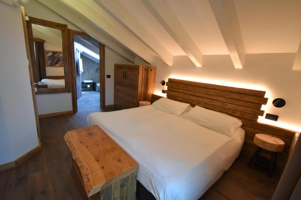 Hotel Garni Arnica ***S - Deluxe Double Room With Balcony