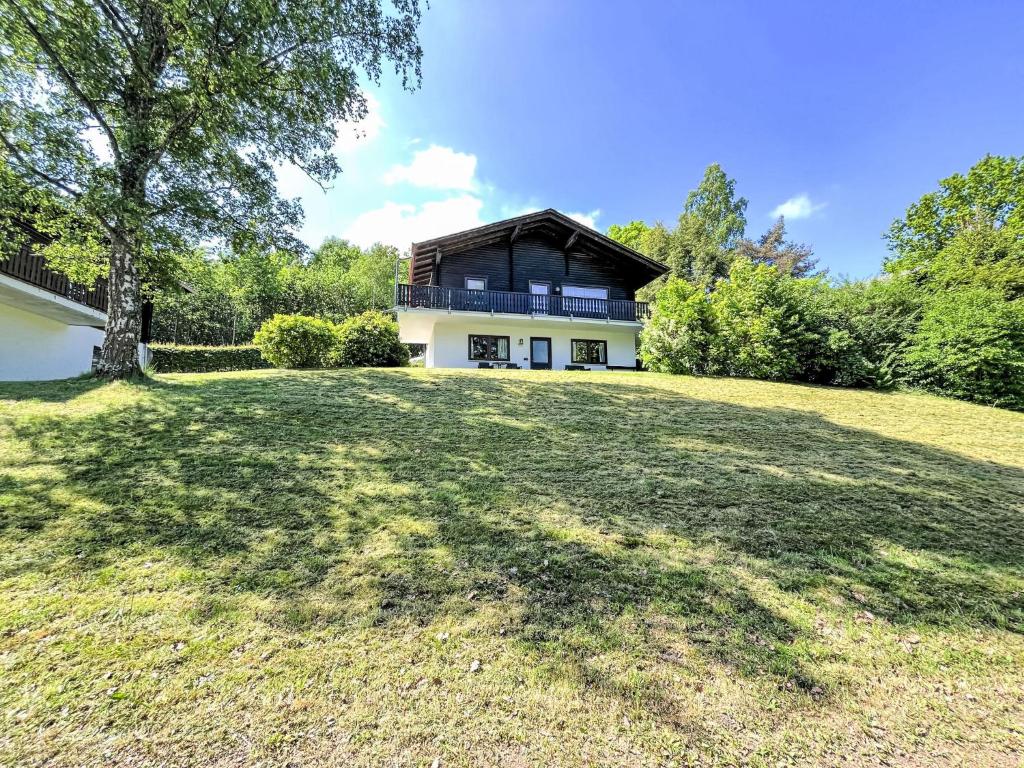 Κήπος έξω από το Apartment Ferienpark Himmelberg-3 by Interhome