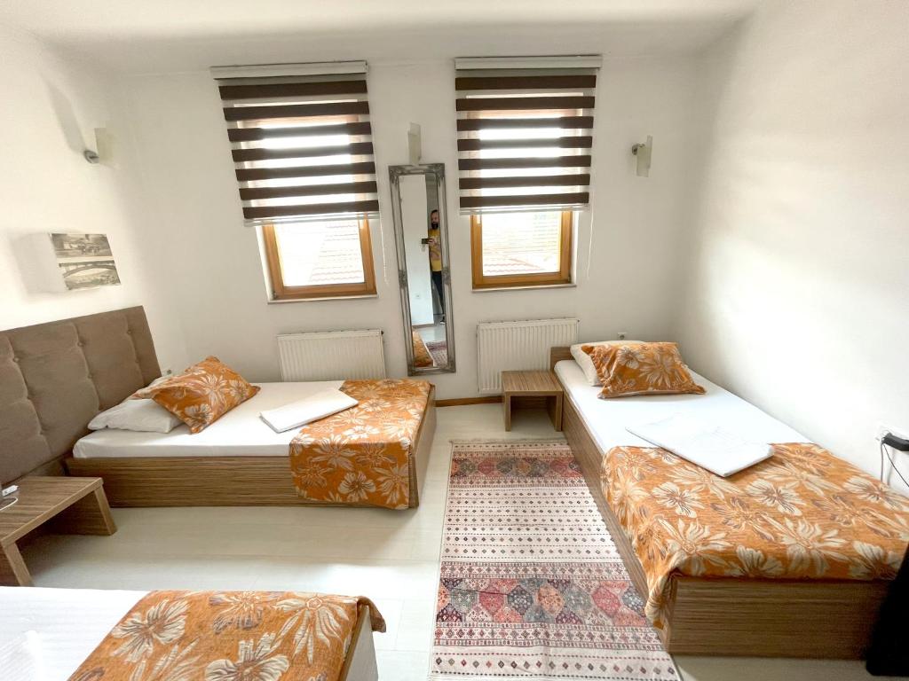 Hotel Kovači - Habitación Triple