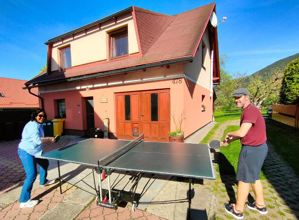 Stolní tenis v ubytování AGAMI T nebo okolí