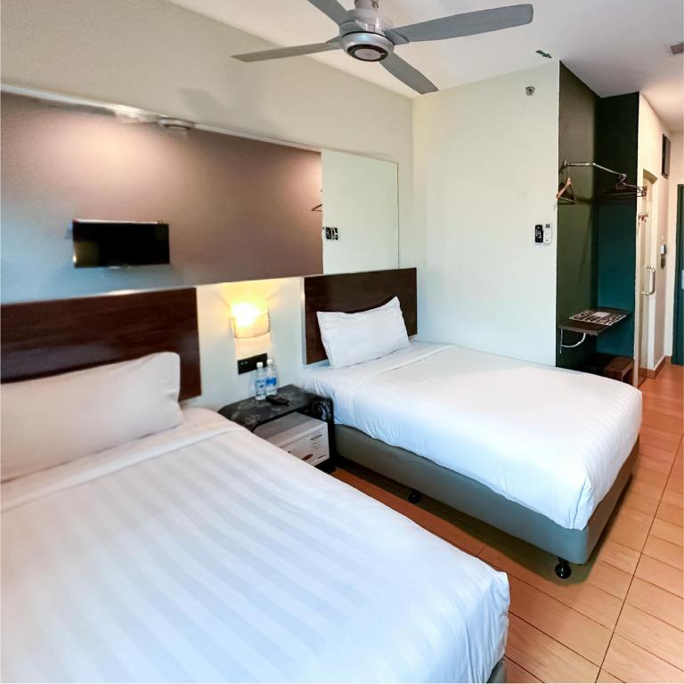 Tune Hotel – Kota Bharu City Centre - Twin Room