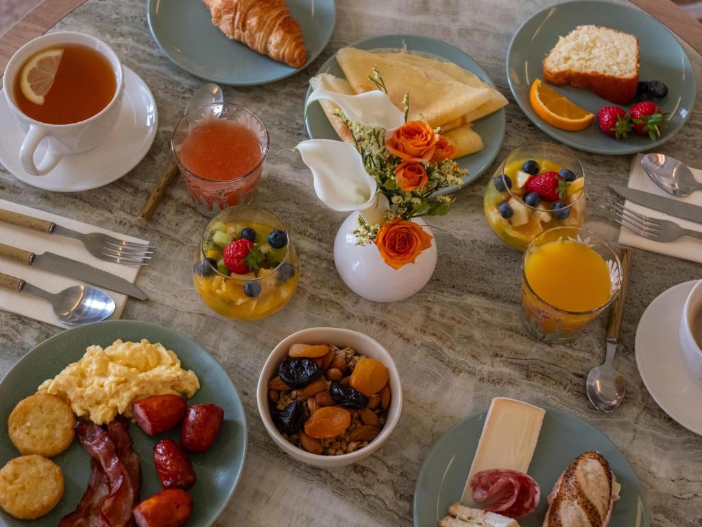 Hôtel Le Soleia by Inwood Hotels - Resim 9