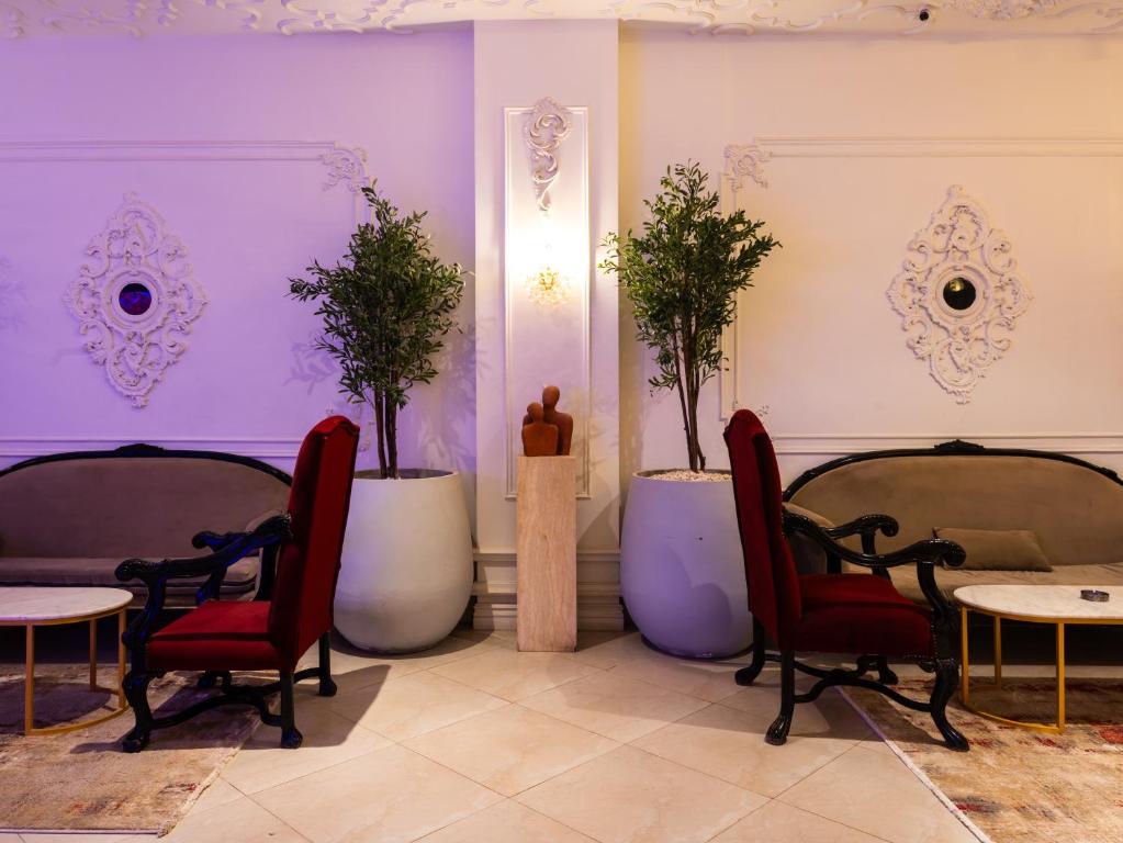 Posezení v ubytování Panorama Ramsis Hotel & Cafe